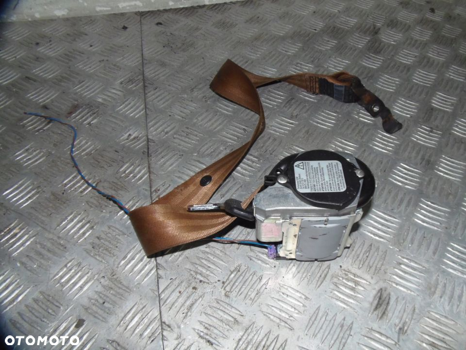 PAS BEZPIECZENSTWA LEWY TYŁ AUDI A8 D3 2007r - 2