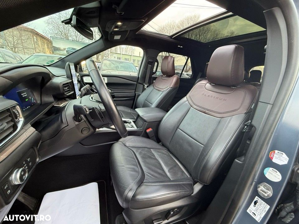 Ford Explorer - 21