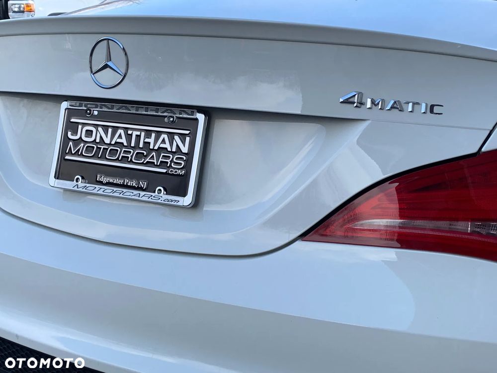 Mercedes-Benz CLA 250 4-Matic AMG Line - 40