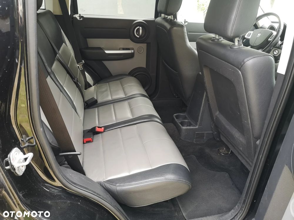 Dodge Nitro 2.8 CRD SXT - 7