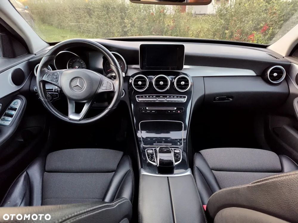 Mercedes-Benz Klasa C 200 (BlueTEC) d T 7G-TRONIC Avantgarde - 2