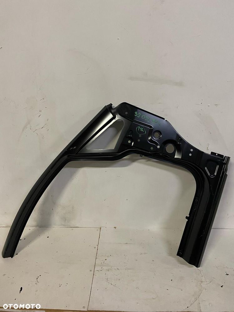 Opel Corsa E 5D  słupek  prawy - 1