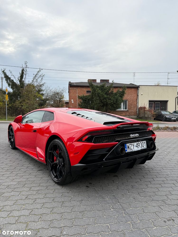Lamborghini Huracan - 5