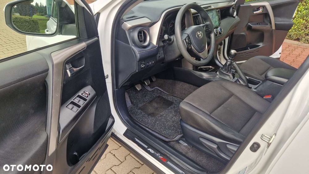 Toyota RAV4 2.0 Prestige - 4