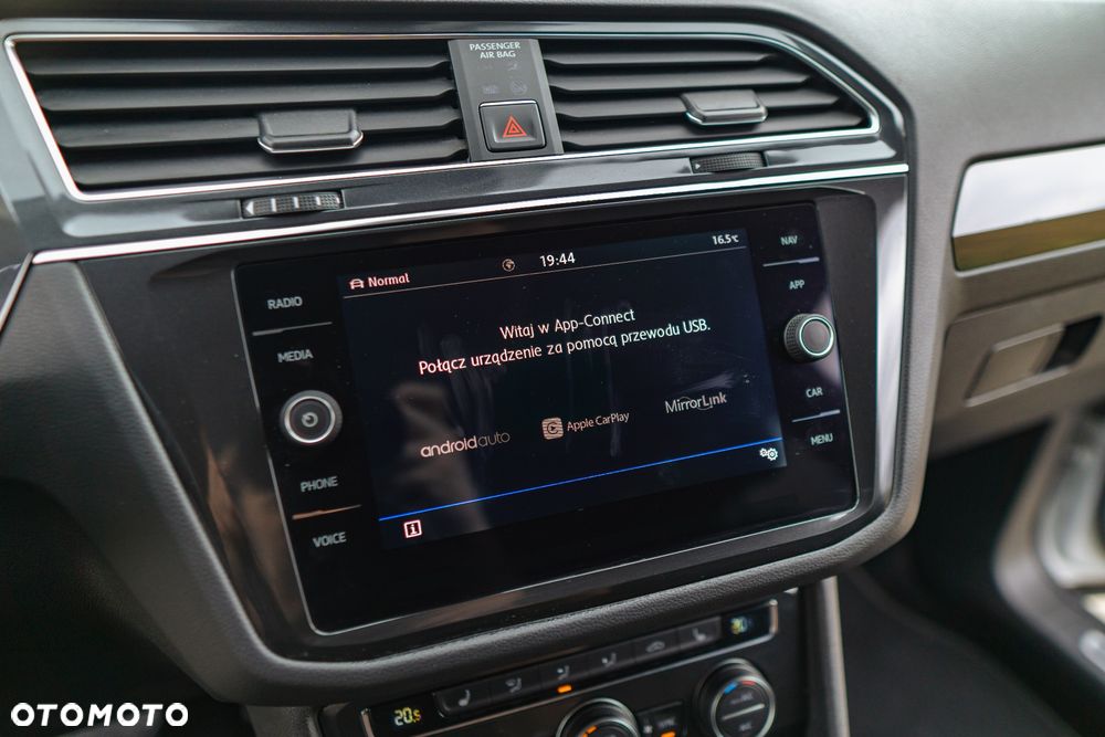 Volkswagen Tiguan Allspace 2.0 TDI SCR 4Motion DSG Highline - 35