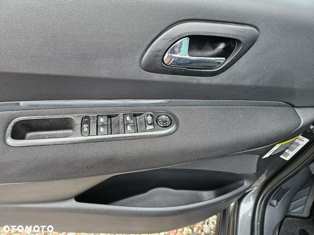 Peugeot 3008 - 13