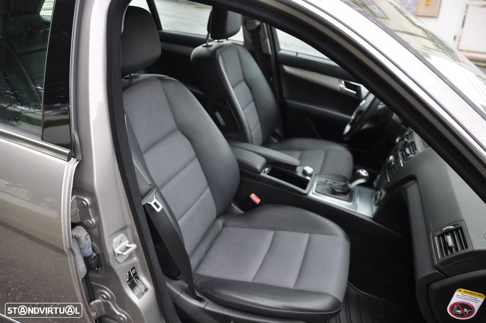 Mercedes-Benz C 220 CDi Avantgarde Aut. - 27