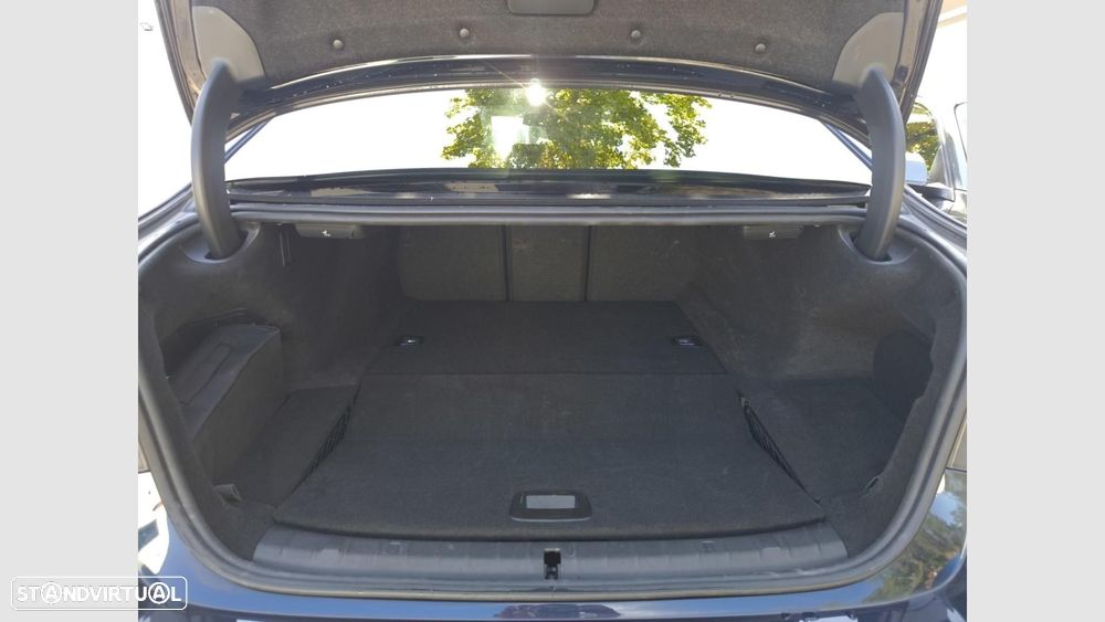BMW 530 e Pack M - 15