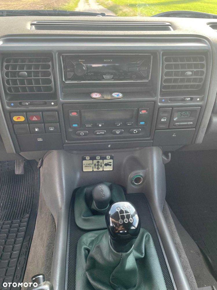 Land Rover Discovery - 6