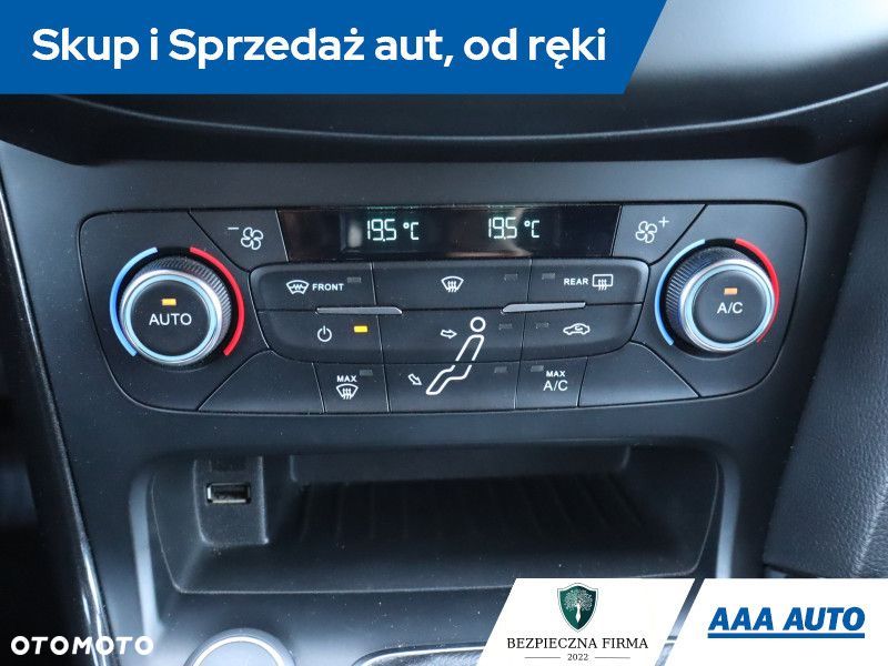 Ford Focus - 15