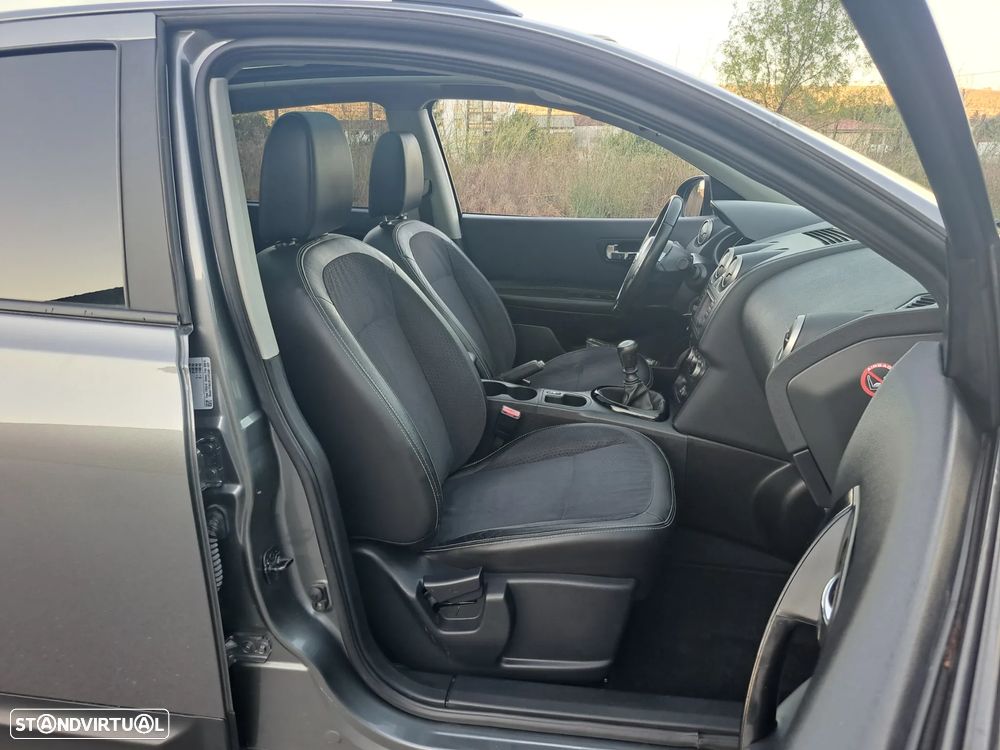 Nissan Qashqai 1.5 dCi N-Connecta 18 - 14