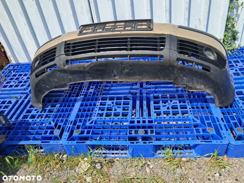 Volkswagen Passat B5 Zderzak przód kompletny - 5