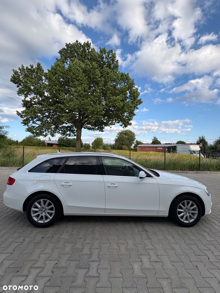 Audi A4 Avant 2.0 TDI DPF Attraction - 6