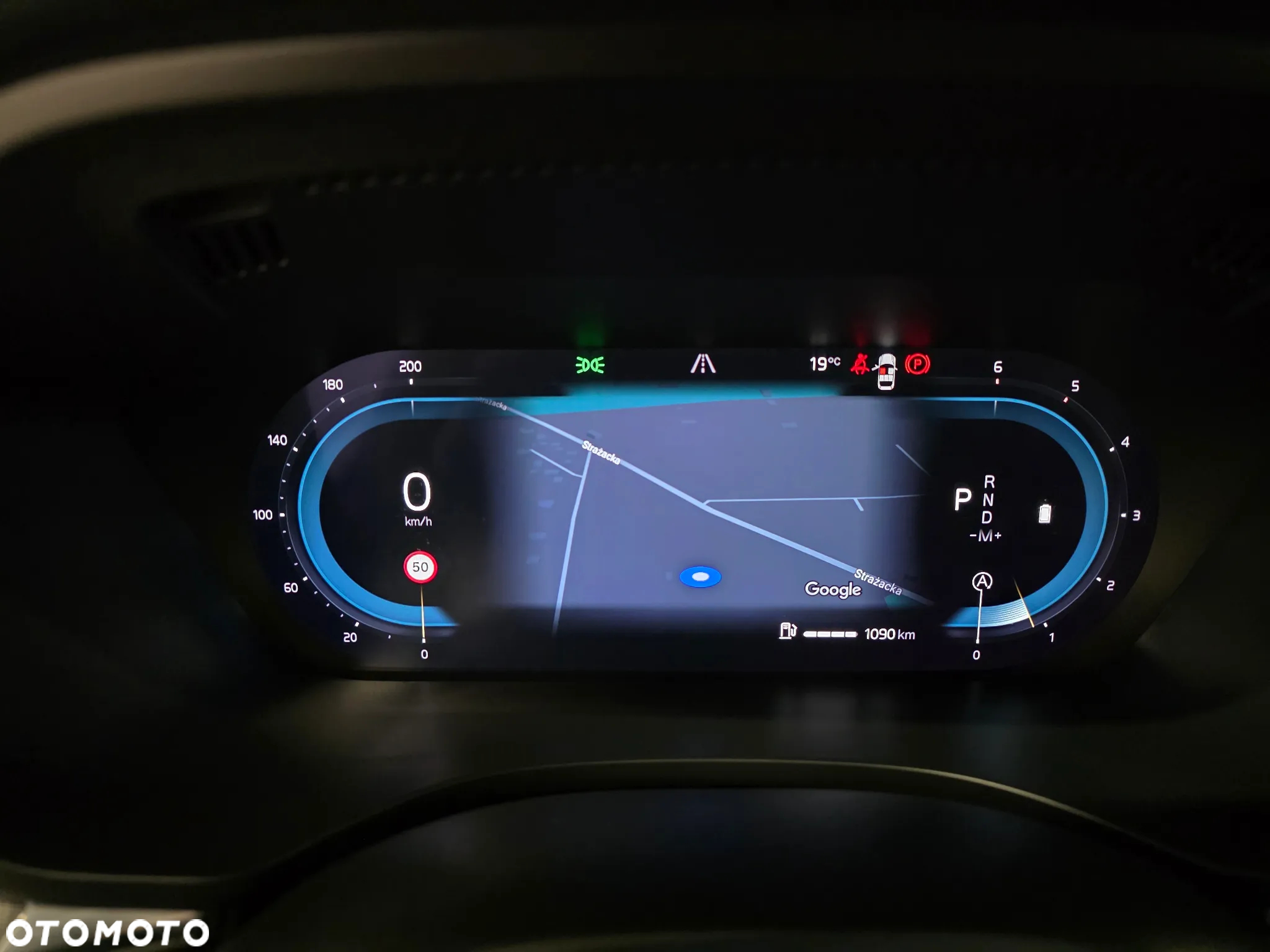 Volvo XC 60 B4 D AWD Plus Dark - 16