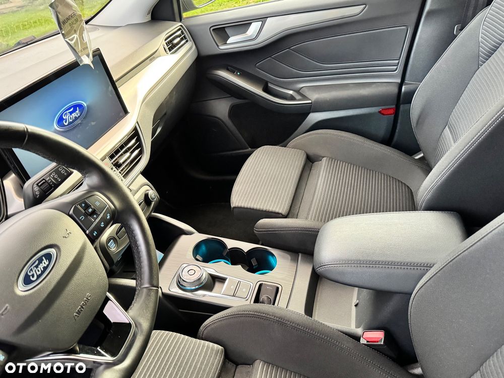 Ford Focus - 11