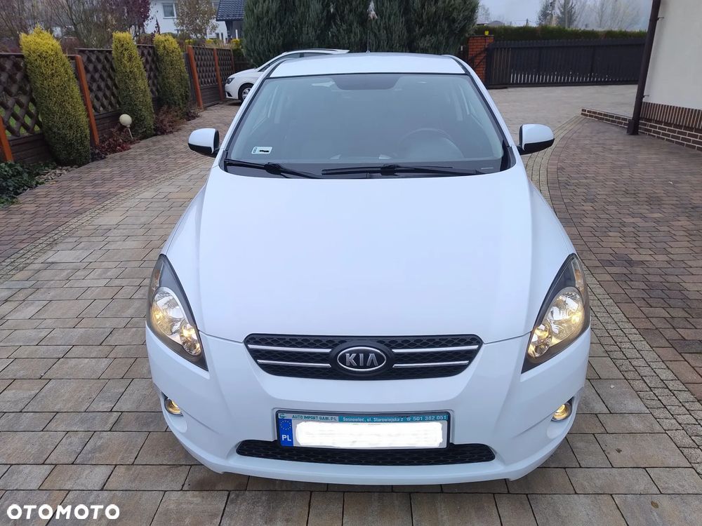 Kia ProCeed 1.4 L - 7
