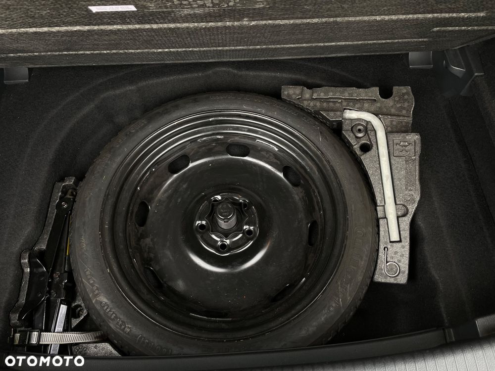 Volkswagen Golf GTD (BlueMotion Technology) - 24