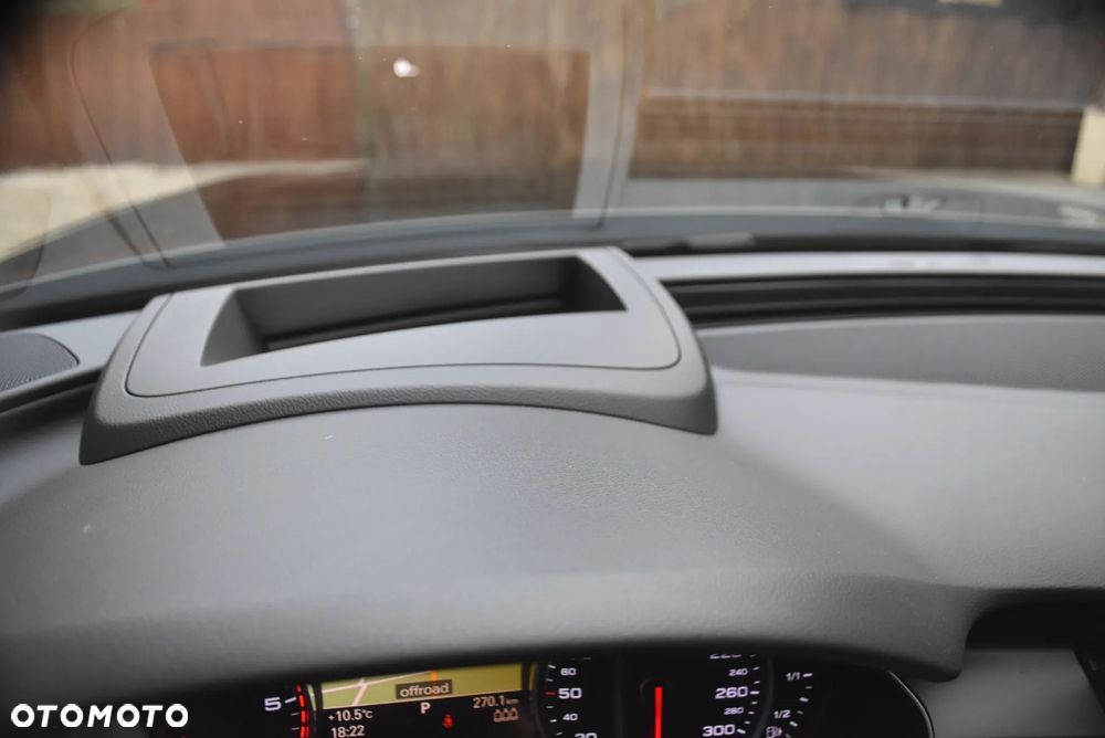 Audi A6 Avant 3.0 TDI Quattro S tronic - 18