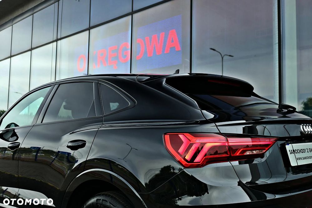 Audi Q3 Sportback 35 TFSI mHEV S-Line S tronic - 8