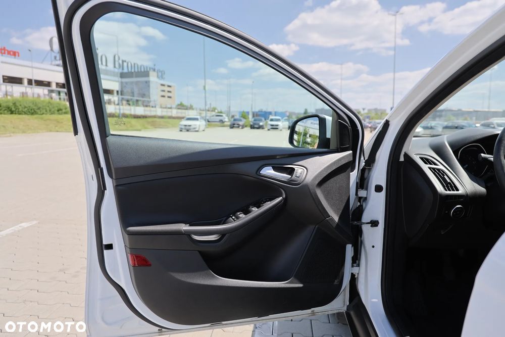 Ford Focus 1.6 TI-VCT Trend - 13