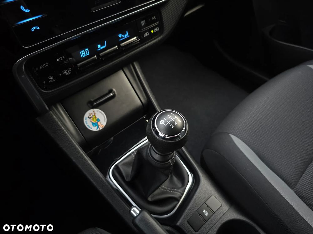 Toyota Auris 1.33 Dual-VVT-i Comfort - 10