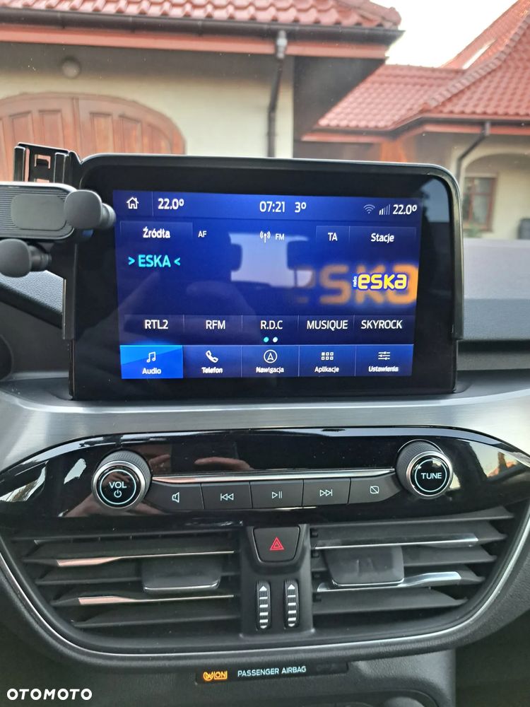 Ford Kuga 2.5 FHEV FWD Titanium - 23