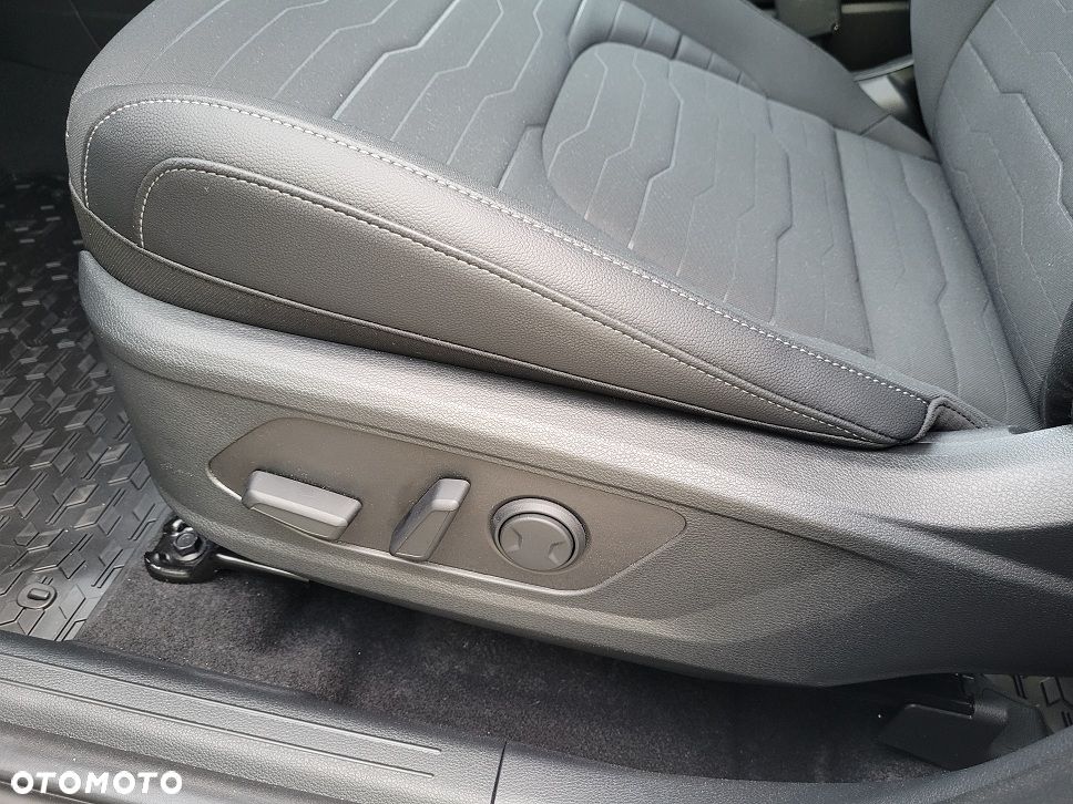 Kia Sportage 1.6 T-GDI Business Line 2WD - 18