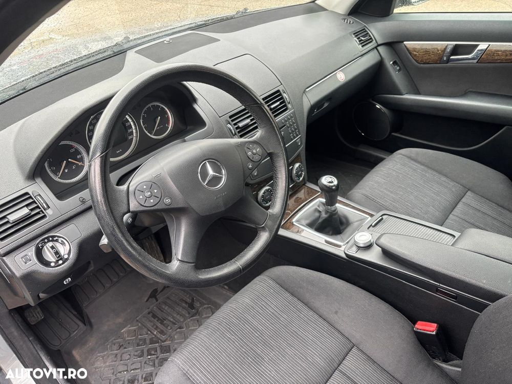 Mercedes-Benz C 200 CDI - 5