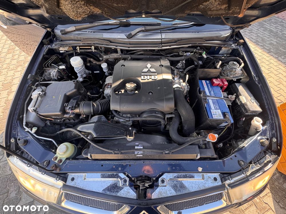 Mitsubishi L200 2.5 DID Intense + HP - 13