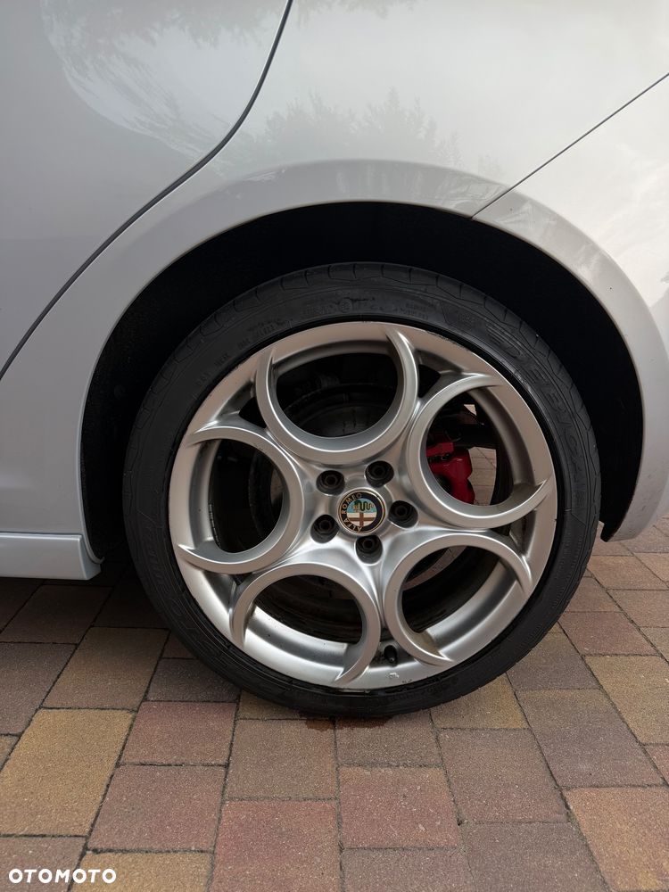 Alfa Romeo Giulietta 2.0 JTDM Exclusive EU6 - 9