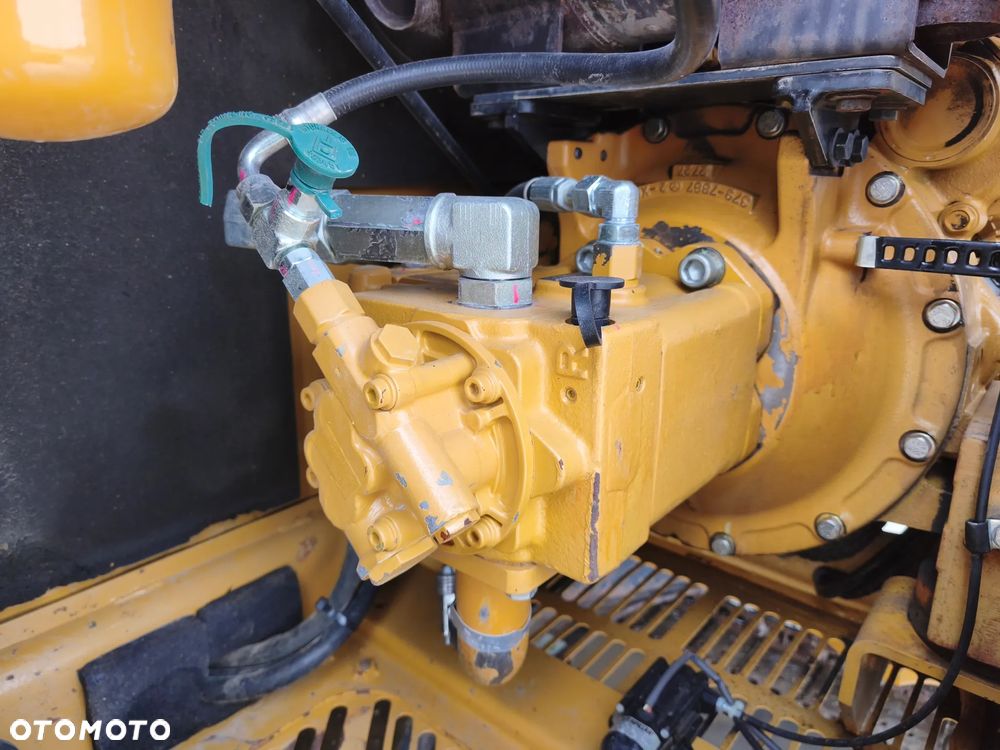 Caterpillar 308E - 12