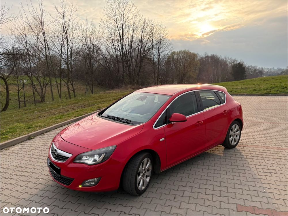 Opel Astra 1.4 Turbo Cosmo - 3