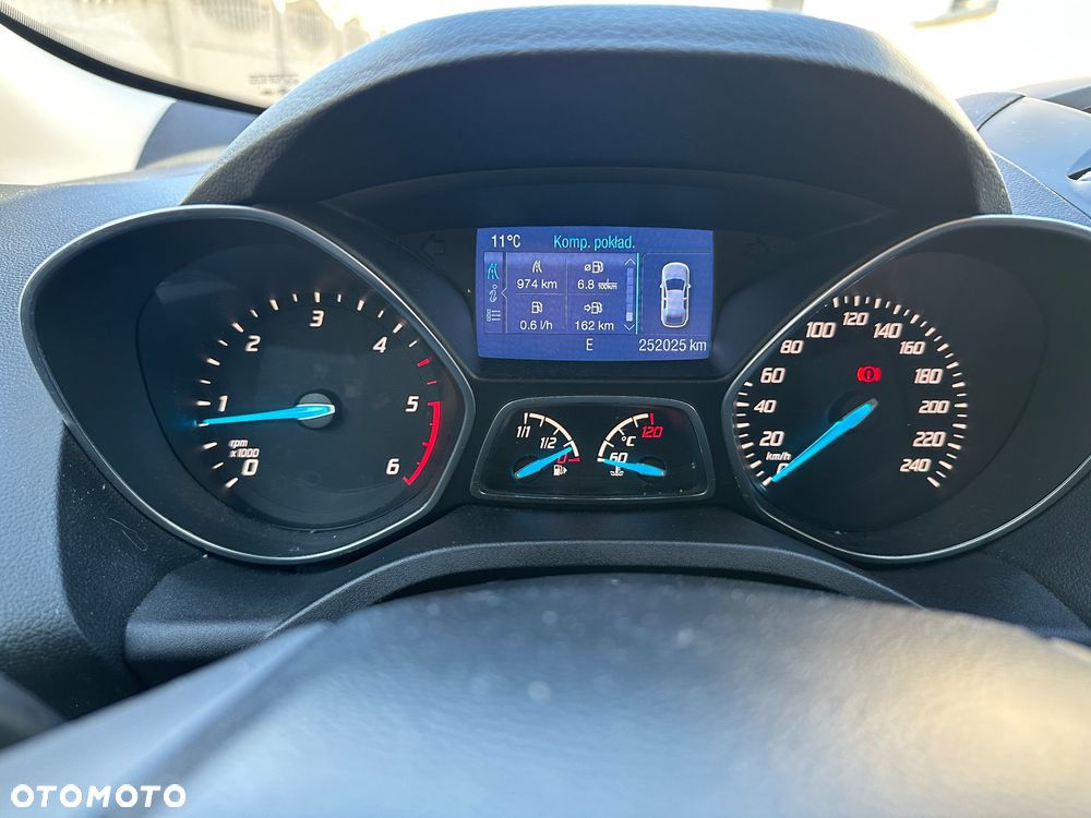 Ford Kuga 2.0 TDCi 4WD Titanium - 13