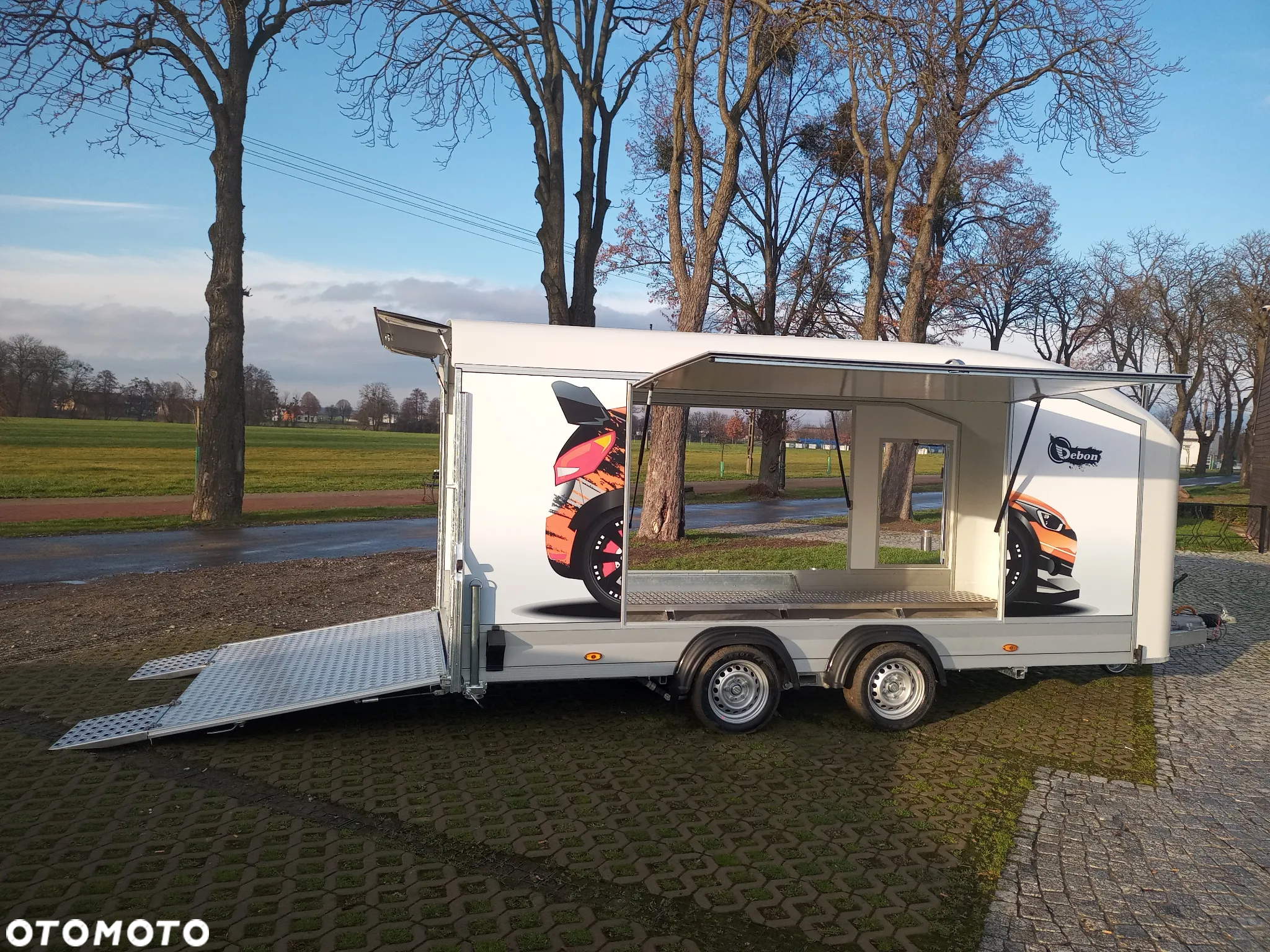 Debon Fourgon C1000 Roadster - 4