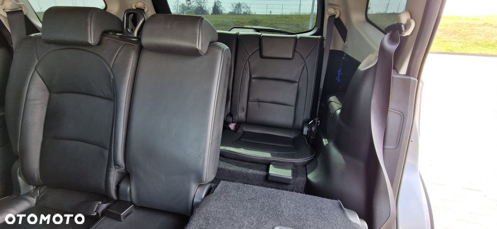 Nissan Qashqai+2 - 11