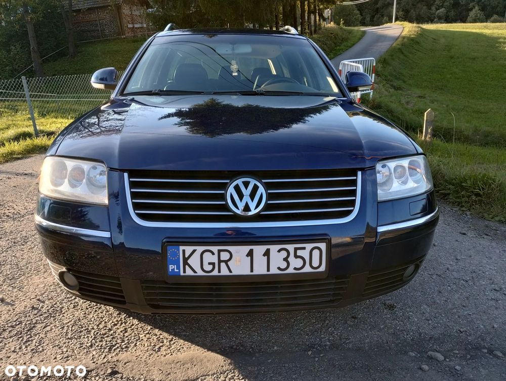 Volkswagen Passat 2.5 TDI Highline - 9