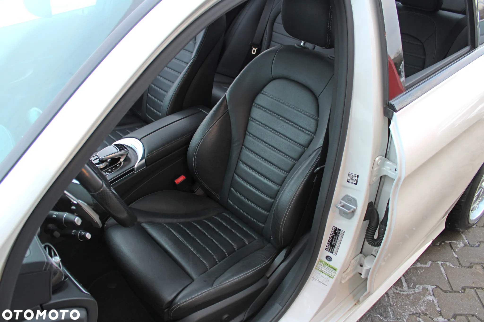 Mercedes-Benz Klasa C 450 AMG 4Matic 7G-TRONIC - 14