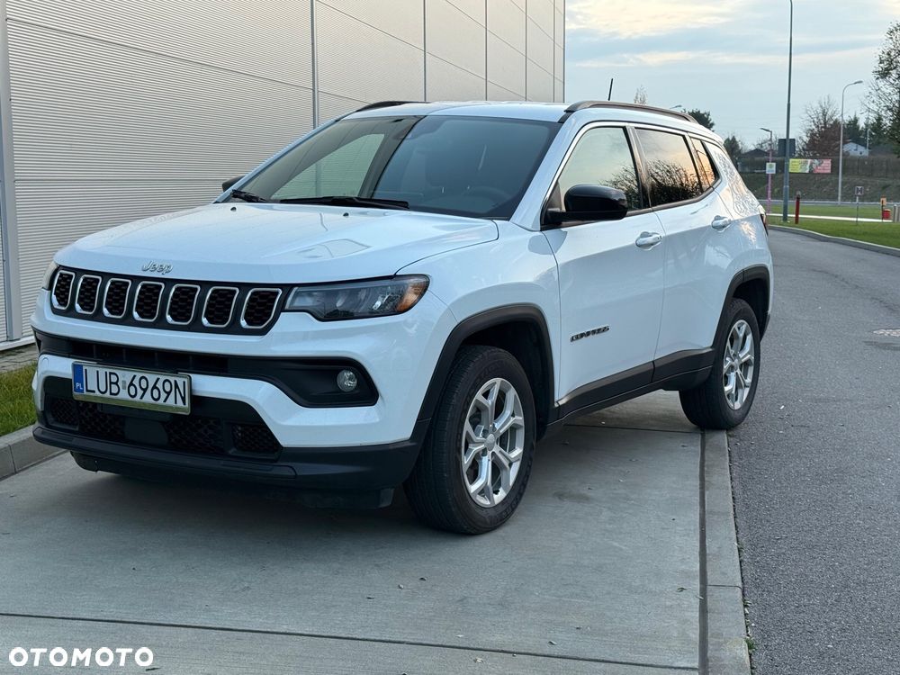 Jeep Compass - 1