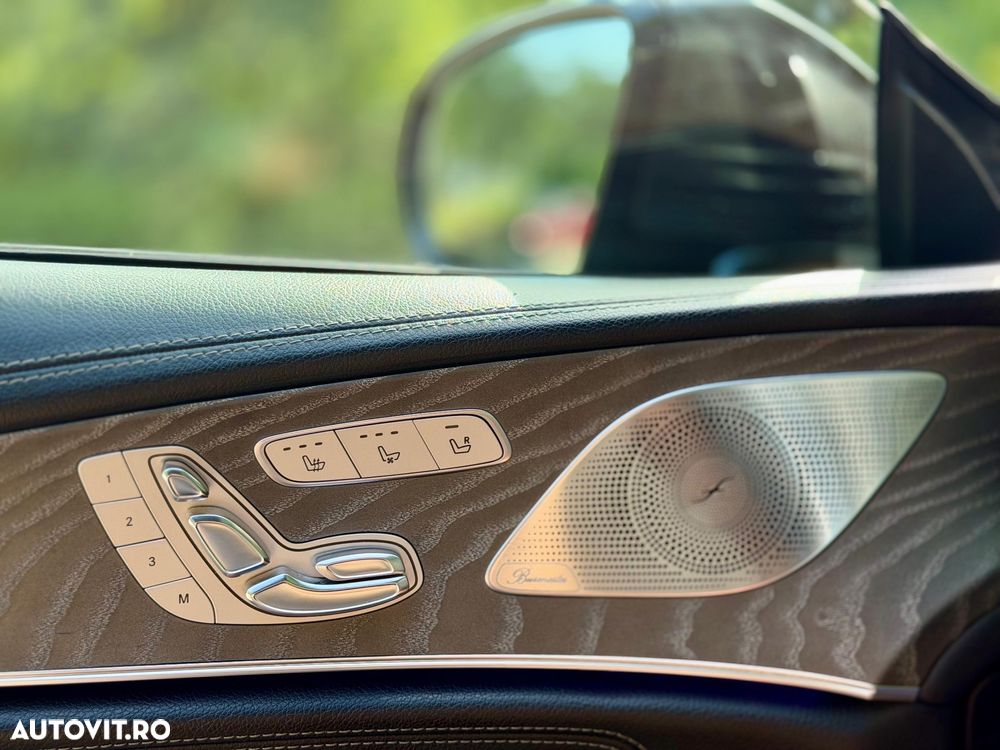 Mercedes-Benz CLS - 18