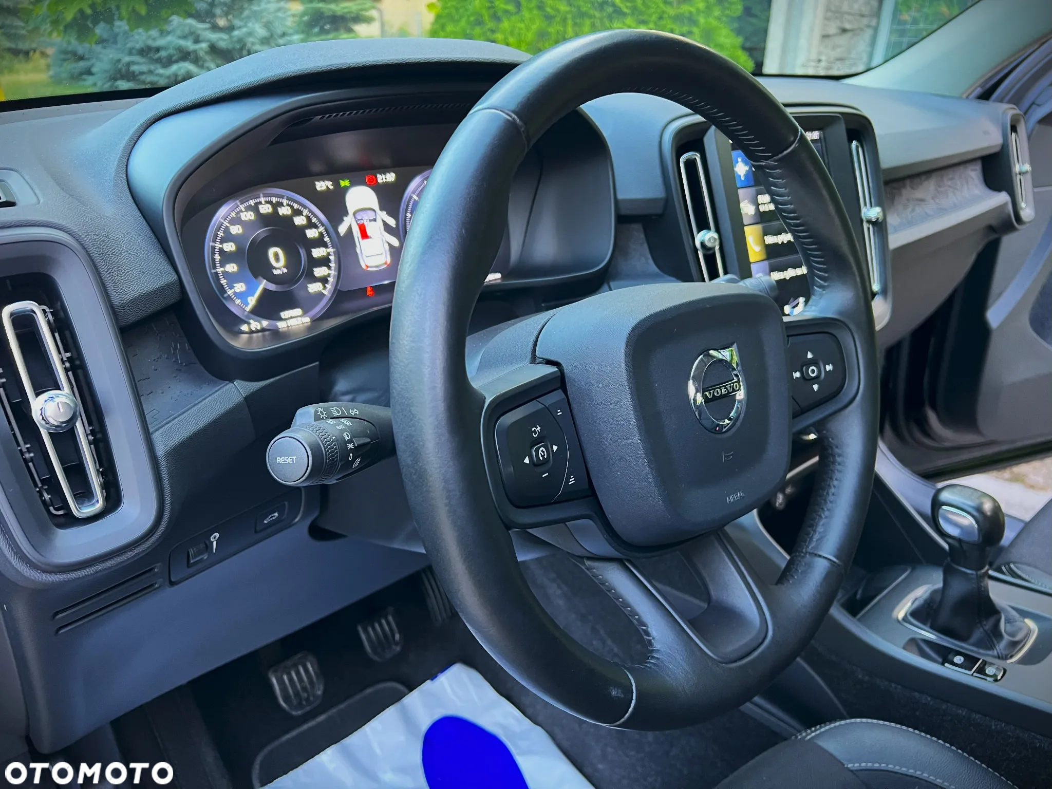 Volvo XC 40 D3 SCR Momentum - 35