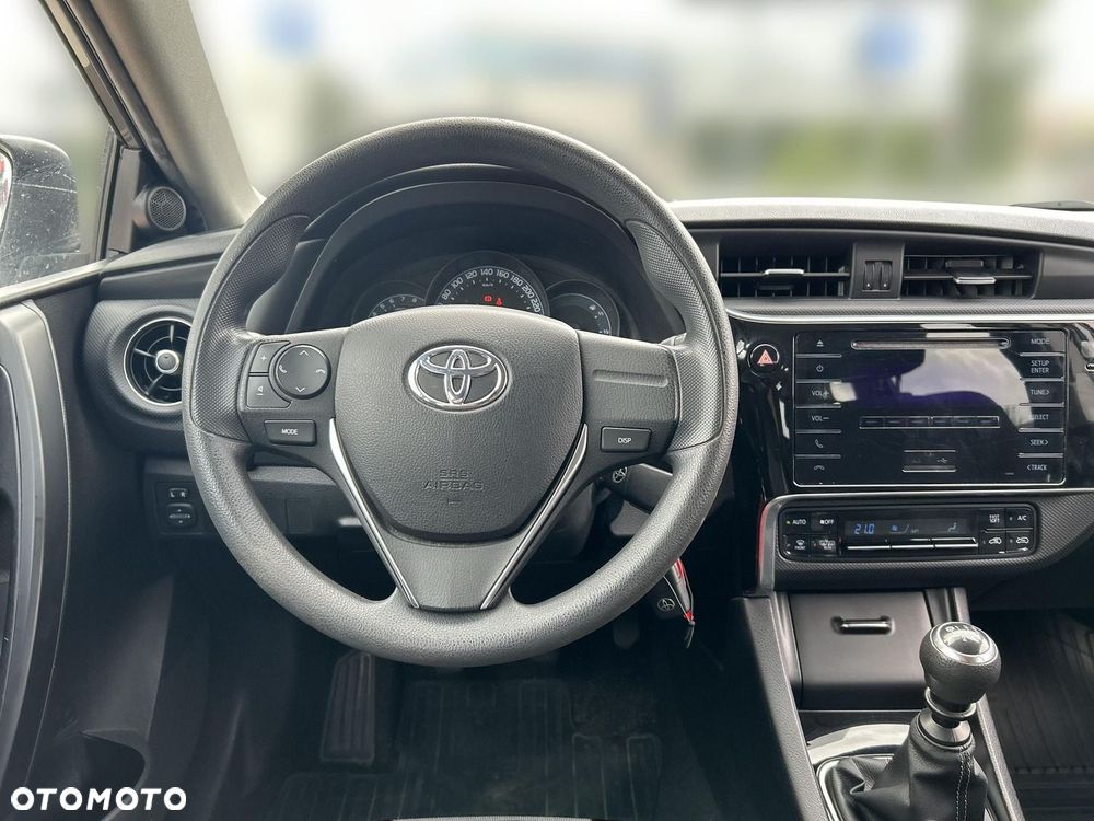Toyota Auris 1.6 Active - 11