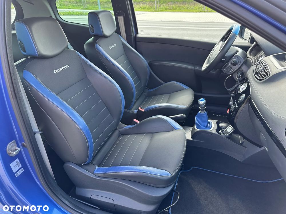Renault Clio 1.6 16V 130 Gordini - 22