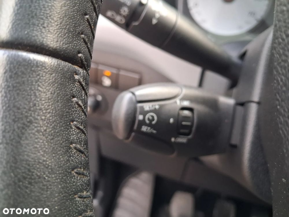 Citroën Berlingo 1.6 HDi 110 FAP Multispace Exclusive - 28