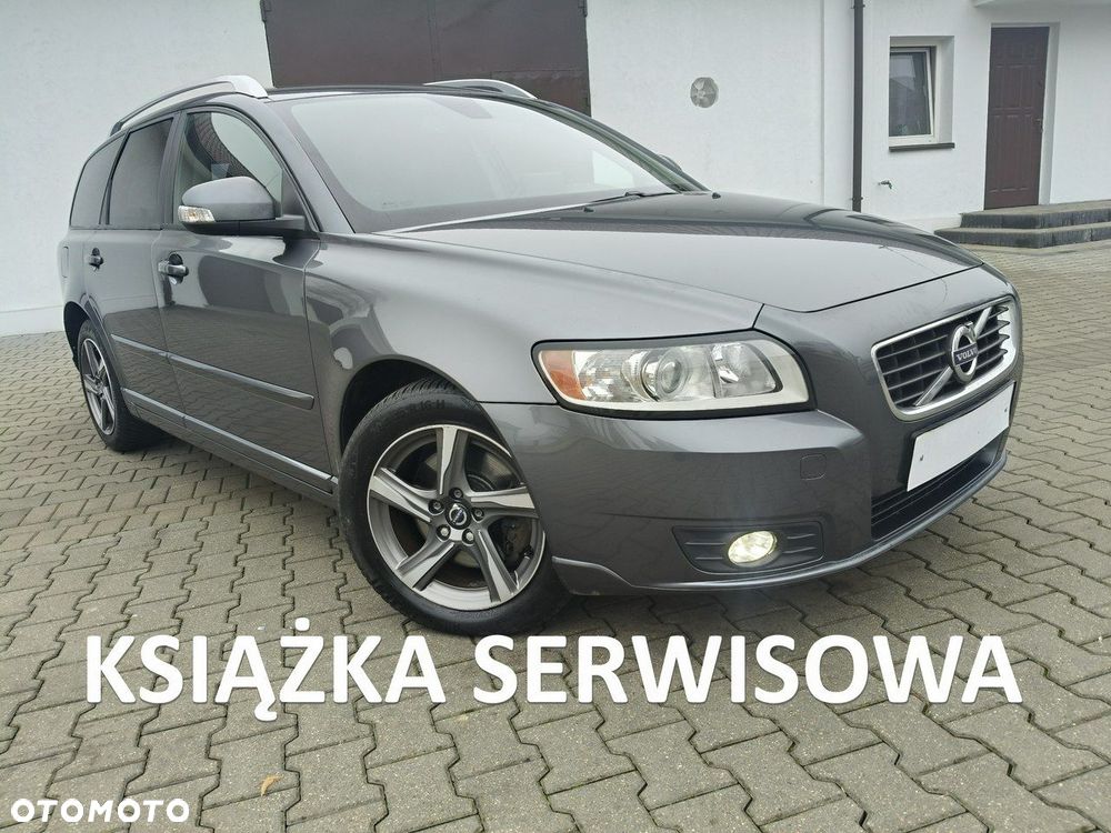 Volvo V50 - 1