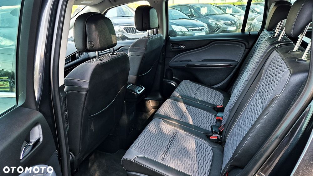 Opel Zafira - 29