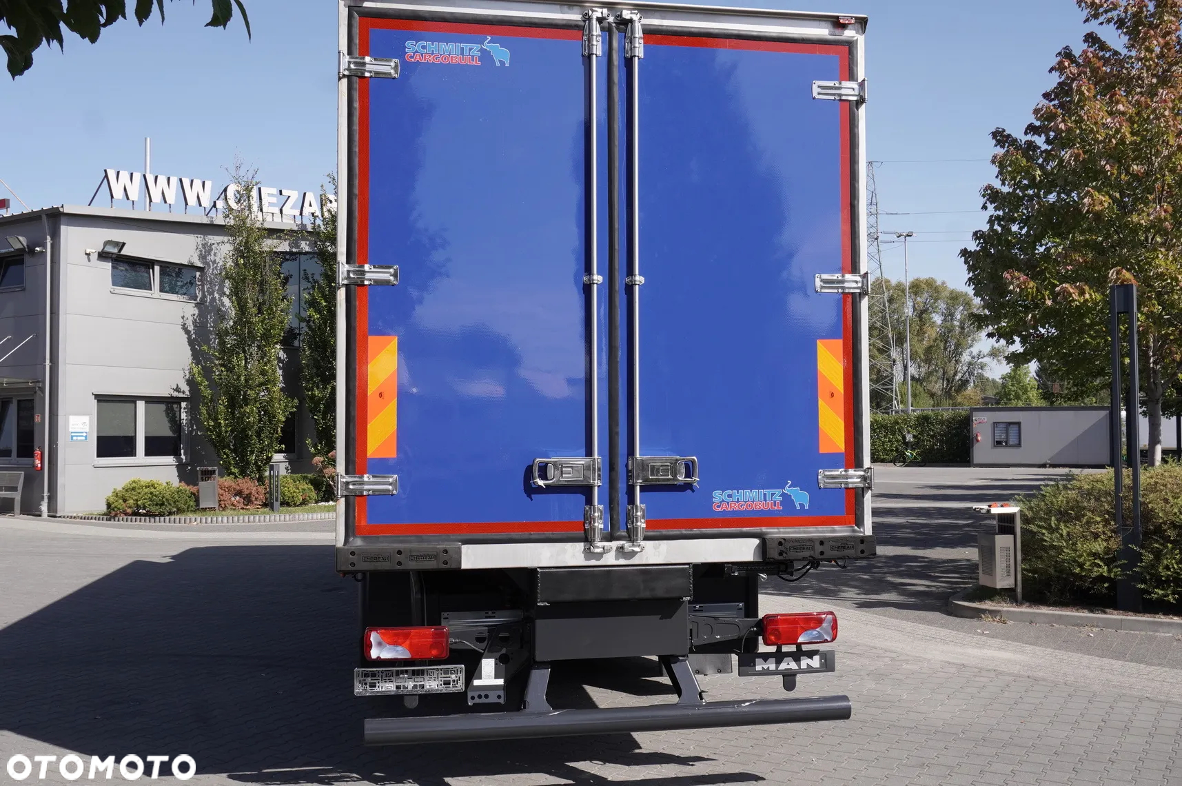 MAN TGX 26.500 E6 XXL / Schmitz 19 palet / Thermoking / oś skrętna - 4