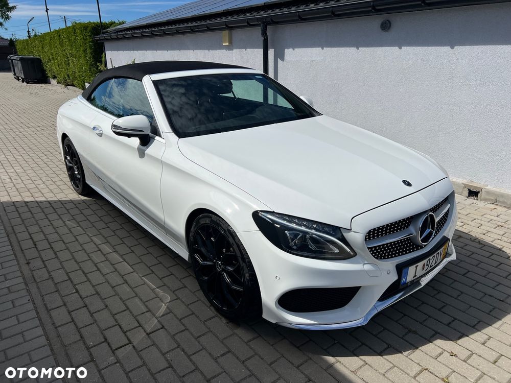Mercedes-Benz Klasa C 300 9G-TRONIC AMG Line - 2