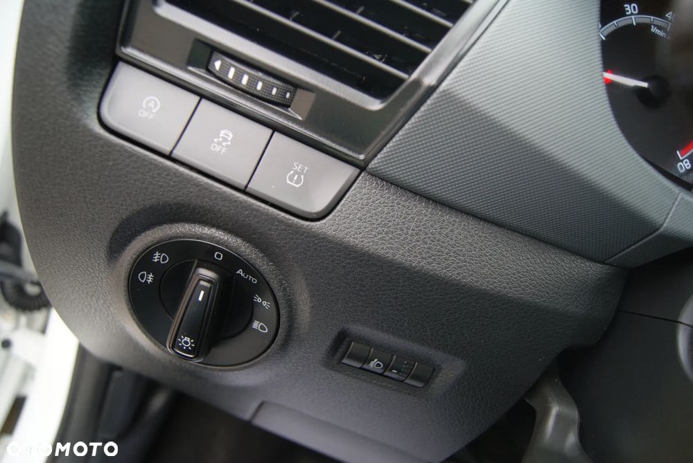 Skoda Fabia 1.0 Active - 22