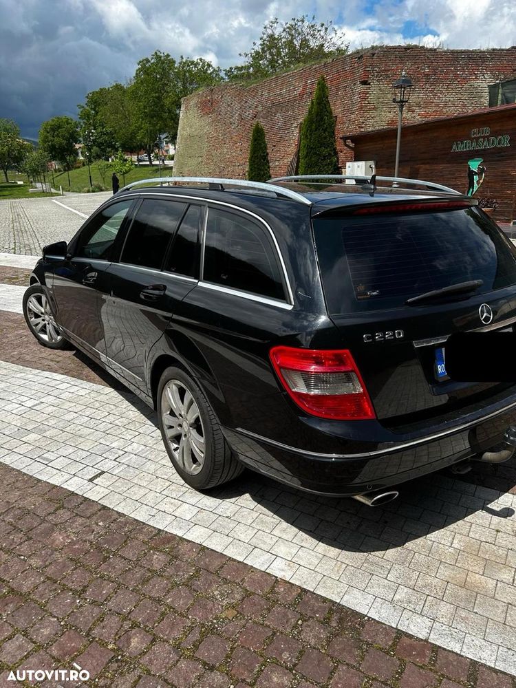 Mercedes-Benz C 220 CDI DPF Automatik BlueEFFICIENCY Avantgarde - 3