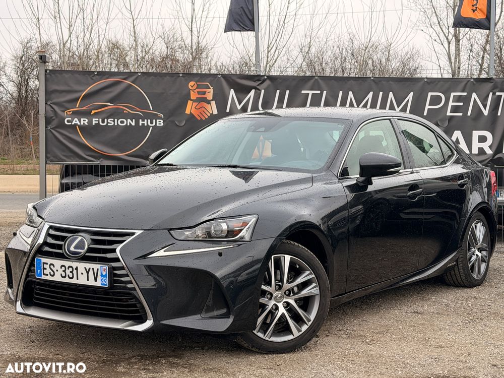 Lexus Seria IS Luxury Line - 1